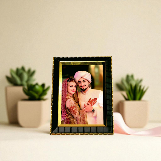 Classic 4x6 Photo Frame