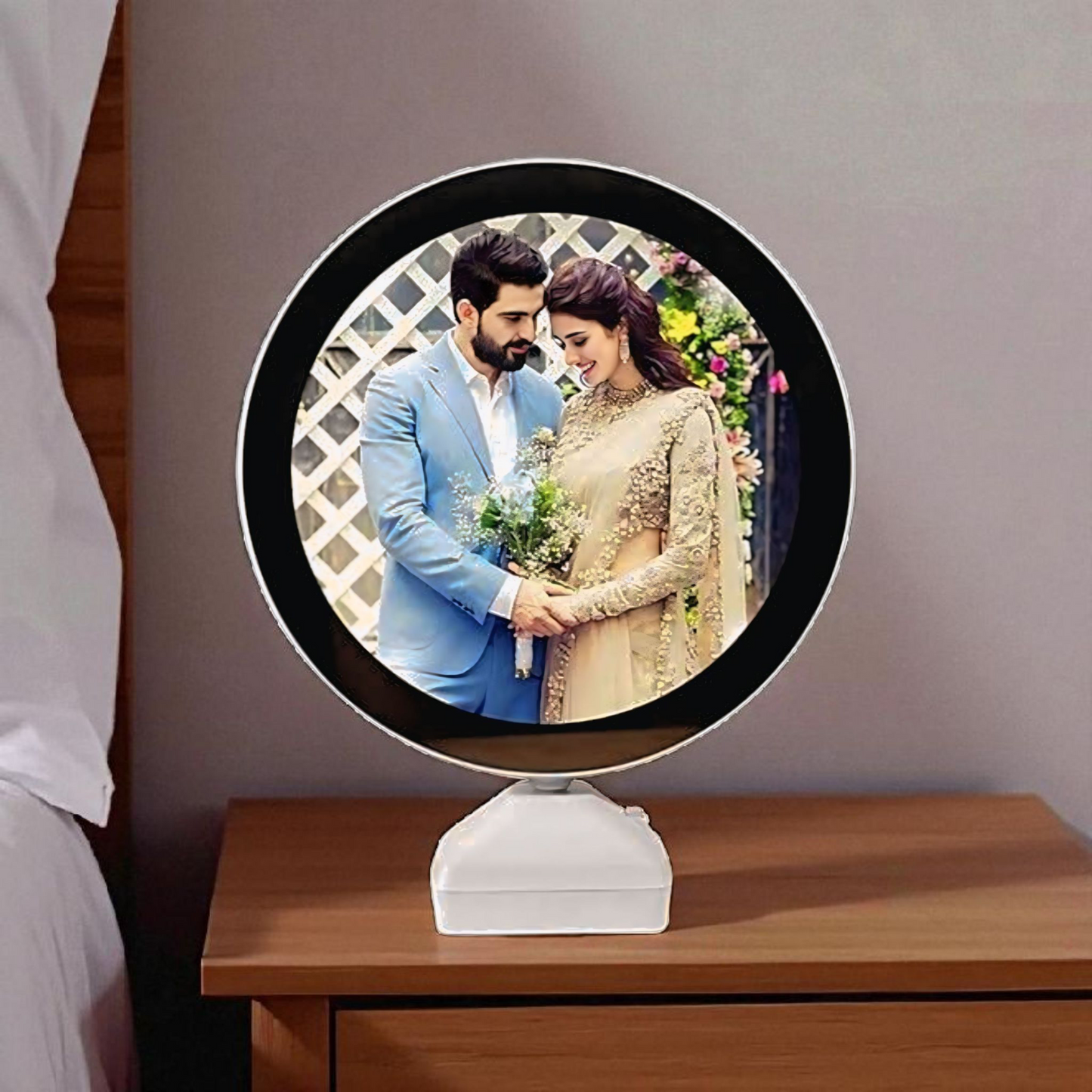 Magic Mirror Circle Shape – Glow Frame