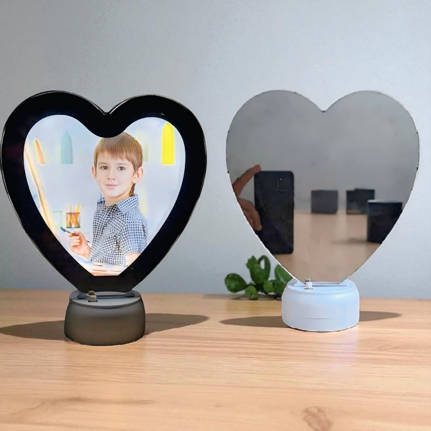 Magic Mirror Glow Frame – Heart Shape ❤️